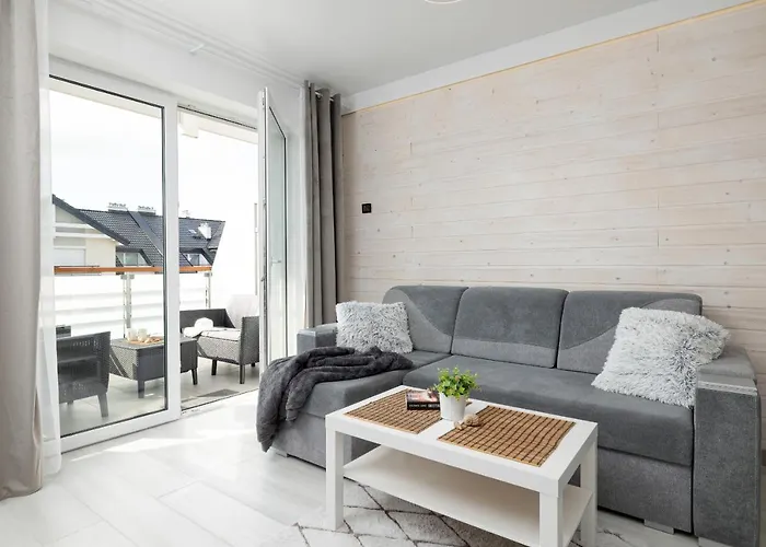 Polnocna By Renters Apartment *