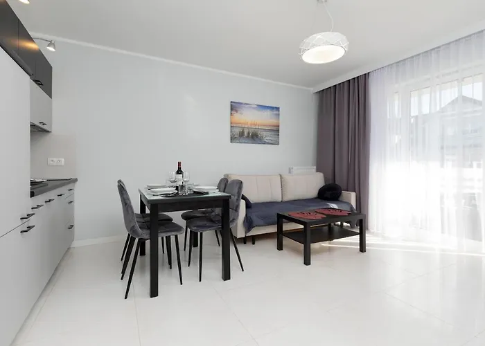 Polnocna By Renters Apartment